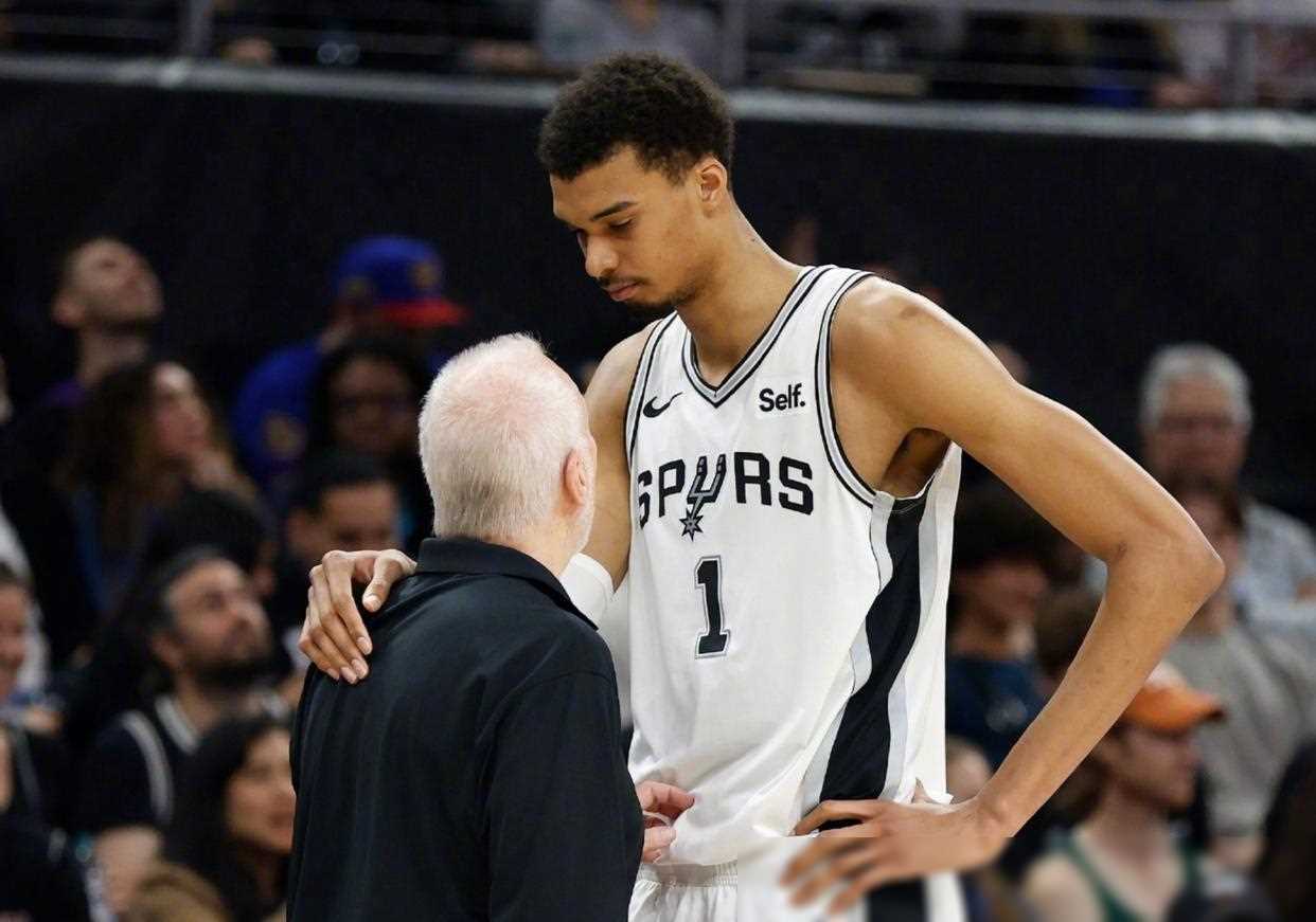 包含马刺球员集体表现低迷，主帅全力激励提振士气的词条