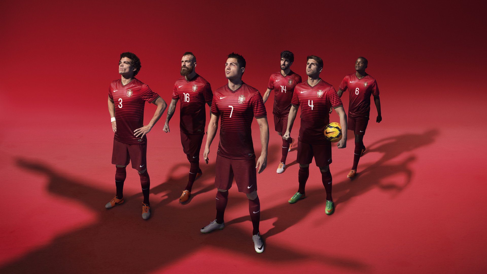 欧冠淘汰赛之夜,利拉德赛后评分拉满,跨界光芒的启示