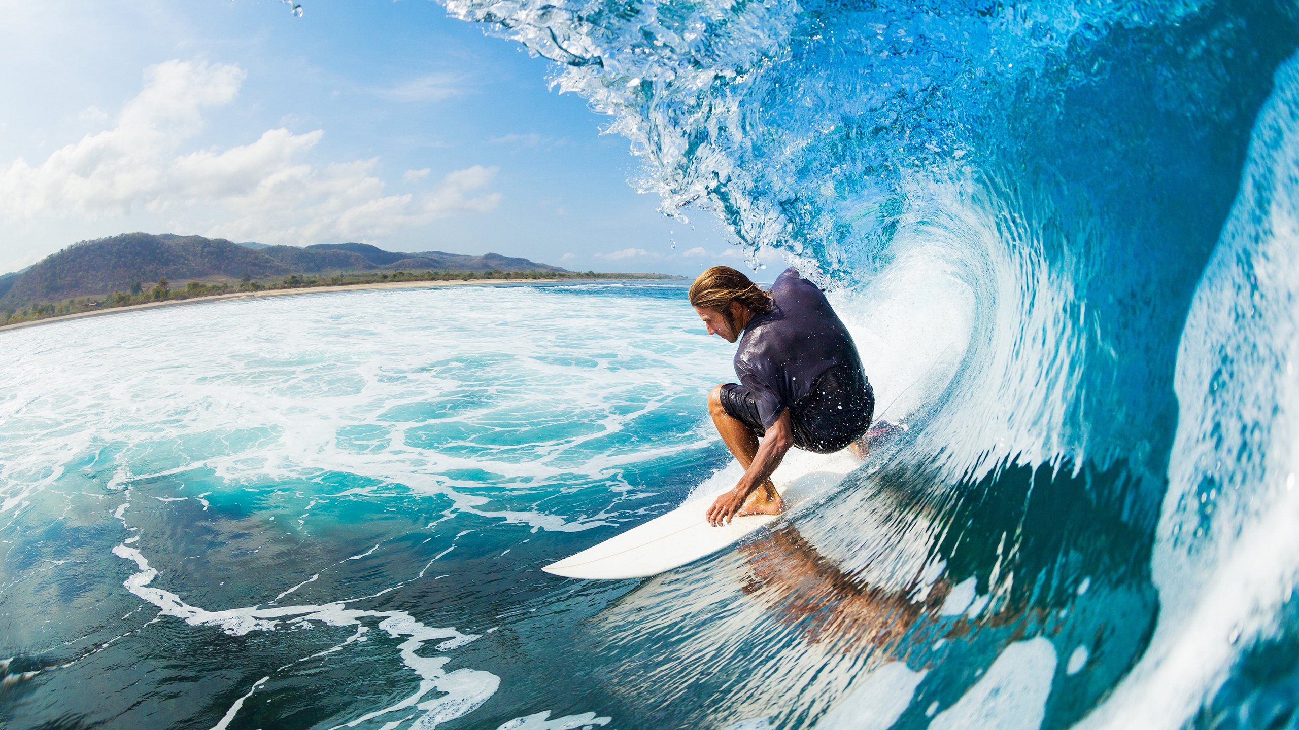 绿茵绝杀与球台孤勇,葡萄牙的终场奇迹与张本智和的团队担当